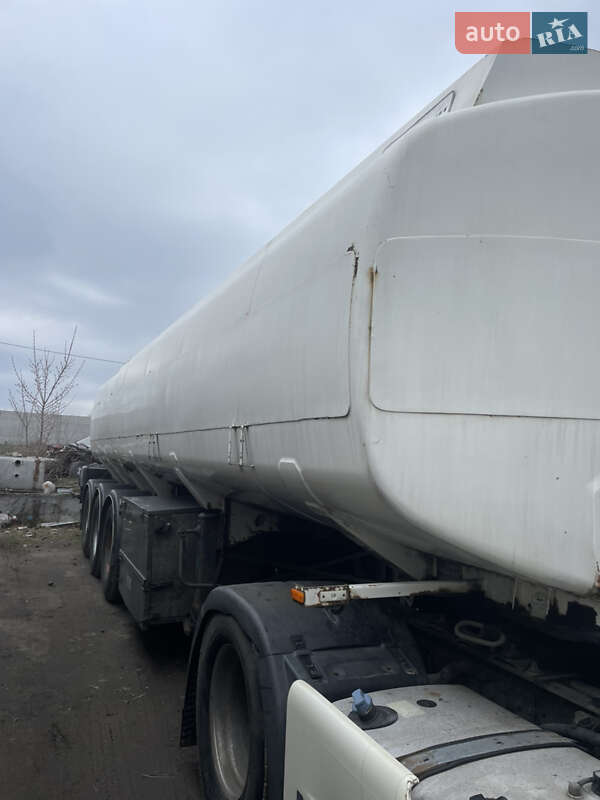 Цистерна полуприцеп Dromech BHT 2006 в Гайсине