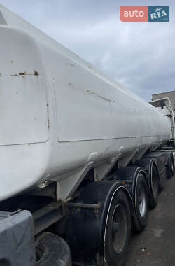 Цистерна полуприцеп Dromech BHT 2006 в 