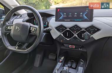 Внедорожник / Кроссовер DS 3 Crossback 2020 в 