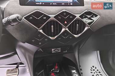 Внедорожник / Кроссовер DS 3 Crossback 2020 в 