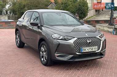 Позашляховик / Кросовер DS 3 Crossback 2022 в 