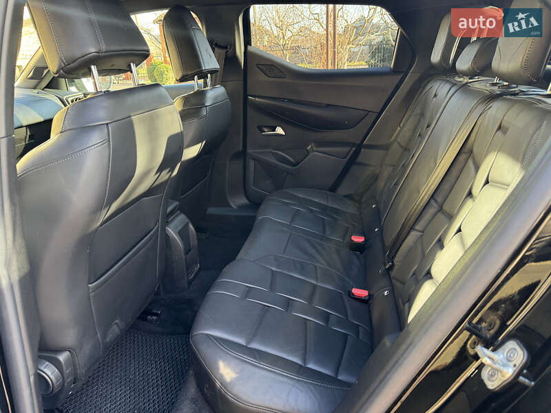 Внедорожник / Кроссовер DS 3 Crossback 2020 в Староконстантинове