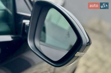 Внедорожник / Кроссовер DS 3 Crossback 2021 в 
