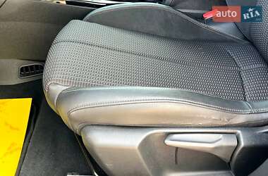 Внедорожник / Кроссовер DS 3 Crossback 2020 в 