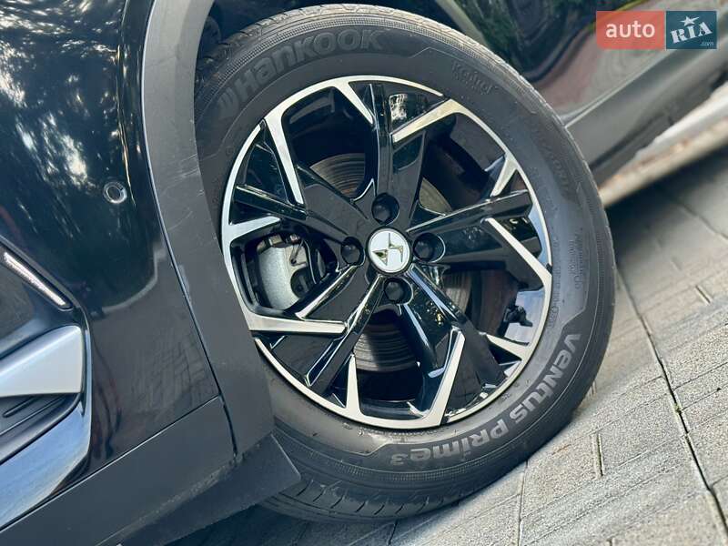Позашляховик / Кросовер DS 3 Crossback 2021 в Дрогобичі