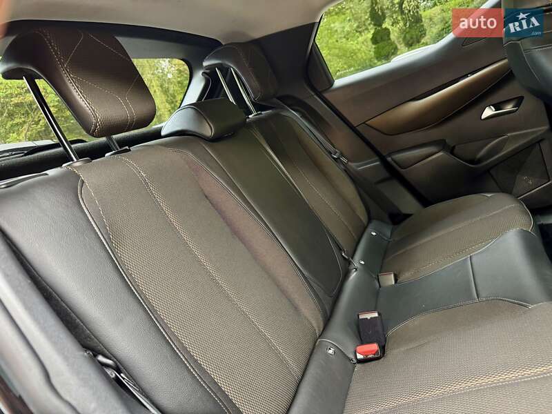 Позашляховик / Кросовер DS 3 Crossback 2021 в Дрогобичі
