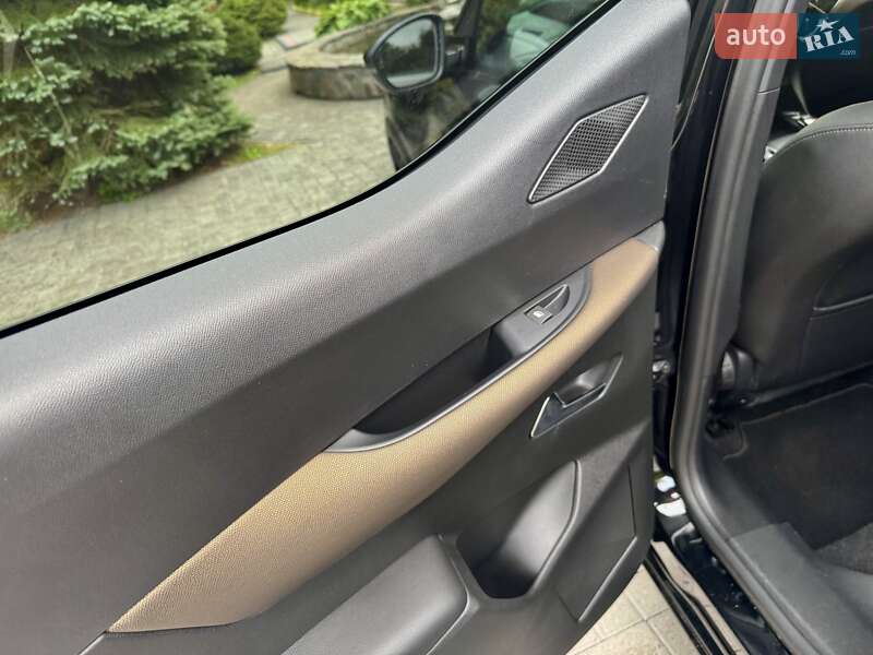 Позашляховик / Кросовер DS 3 Crossback 2021 в Дрогобичі