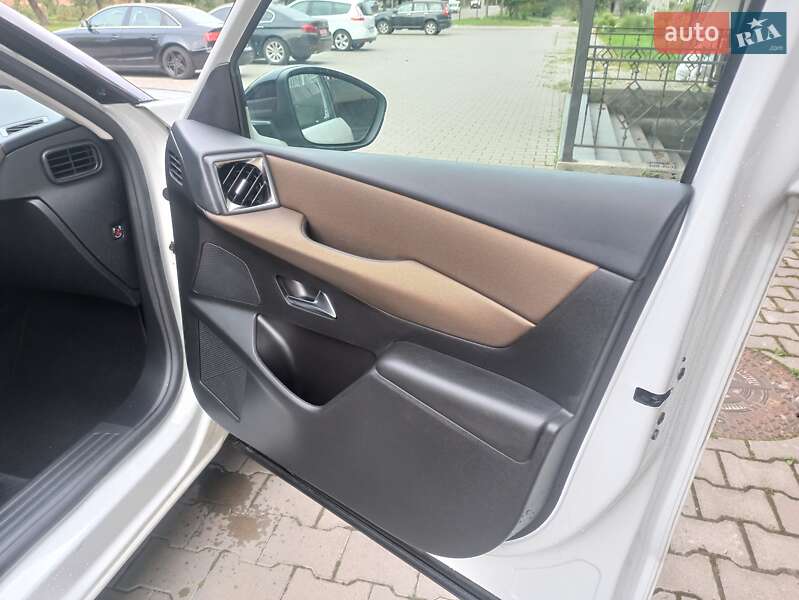 Позашляховик / Кросовер DS 3 Crossback 2020 в Дубні