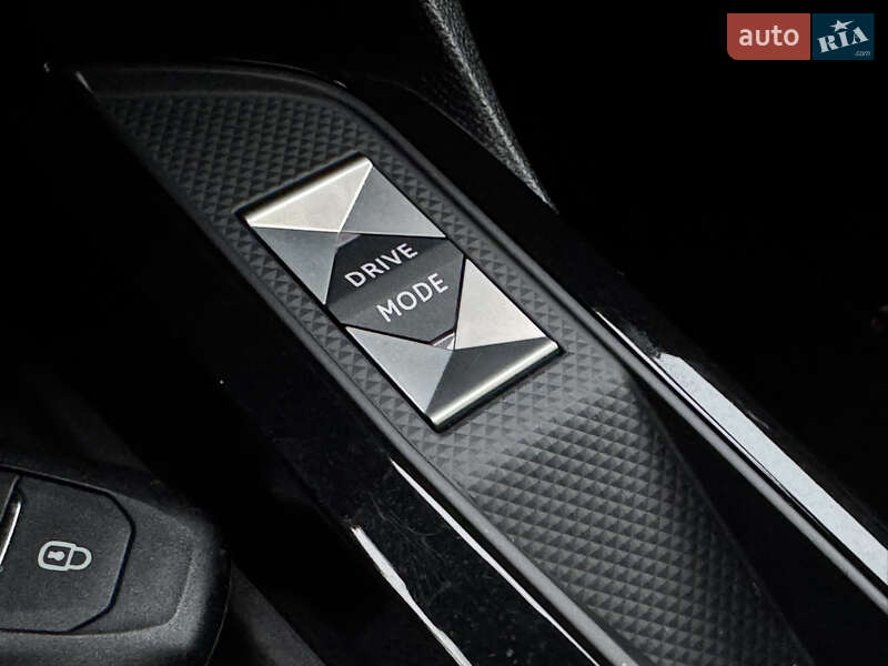 Внедорожник / Кроссовер DS 3 Crossback 2021 в Тернополе фото 94 Внедорожник / Кроссовер DS 3 Crossback 2021 в Тернополе