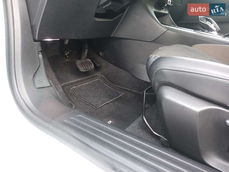 Внедорожник / Кроссовер DS 3 Crossback 2020 в Дубно