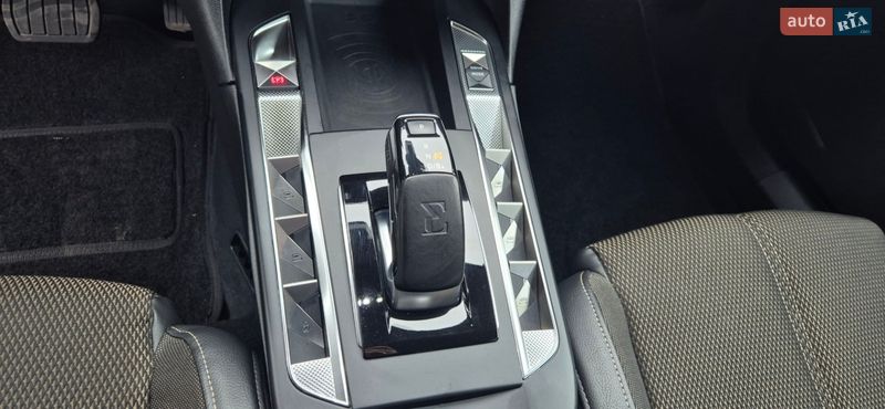 Позашляховик / Кросовер DS 3 Crossback 2019 в Львові фото 17 Позашляховик / Кросовер DS 3 Crossback 2019 в Львові
