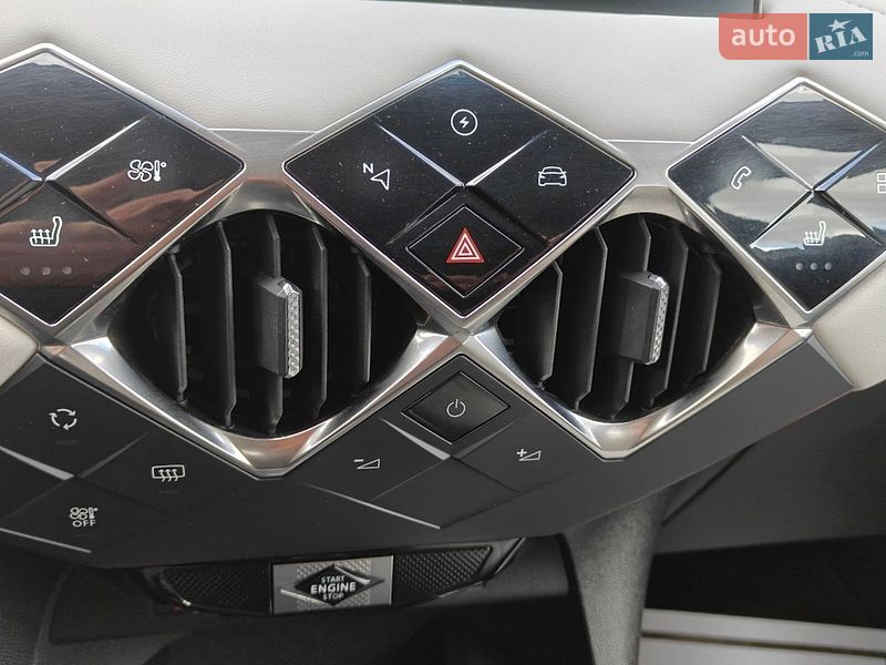 Внедорожник / Кроссовер DS 3 Crossback 2019 в Луцке