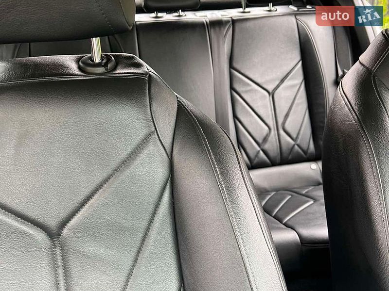 Внедорожник / Кроссовер DS 3 Crossback 2023 в Львове