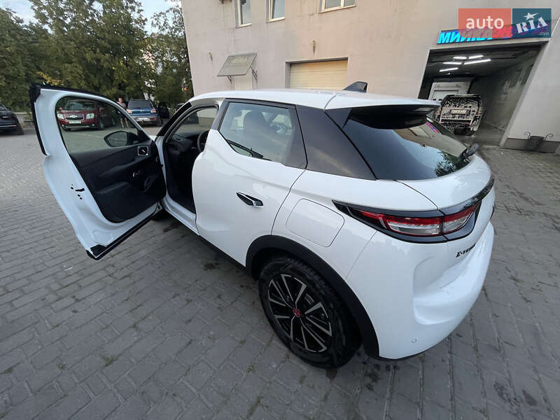 Внедорожник / Кроссовер DS 3 e-Tense 2023 в Ивано-Франковске
