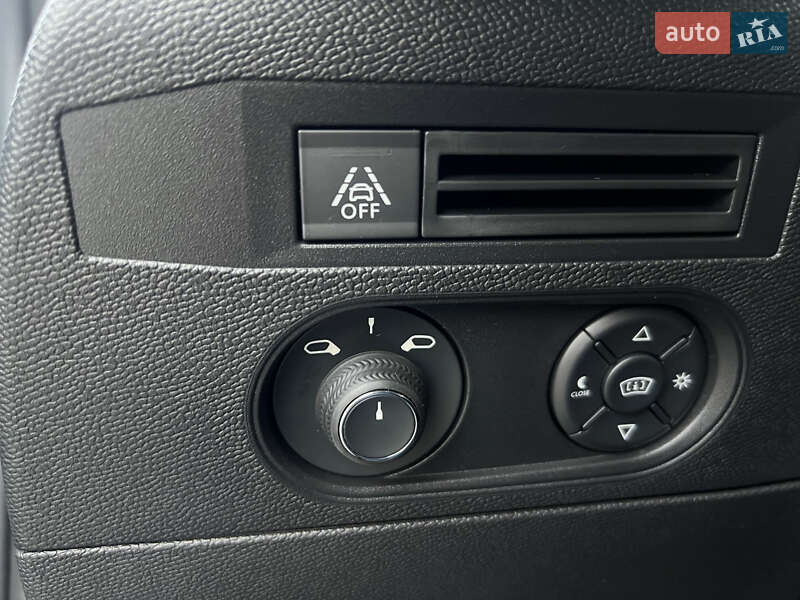 Позашляховик / Кросовер DS 3 e-Tense 2020 в Львові фото 36 Позашляховик / Кросовер DS 3 e-Tense 2020 в Львові