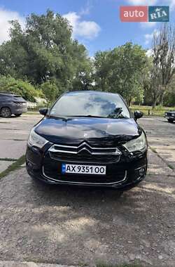 Хэтчбек DS 4 2017 в 