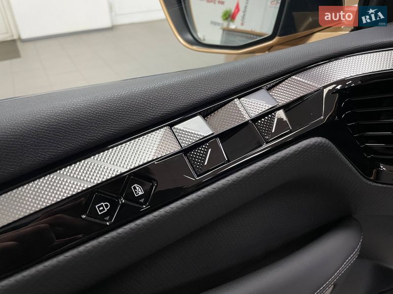 Хэтчбек DS 4 2022 в Киеве фото 22 Хэтчбек DS 4 2022 в Киеве
