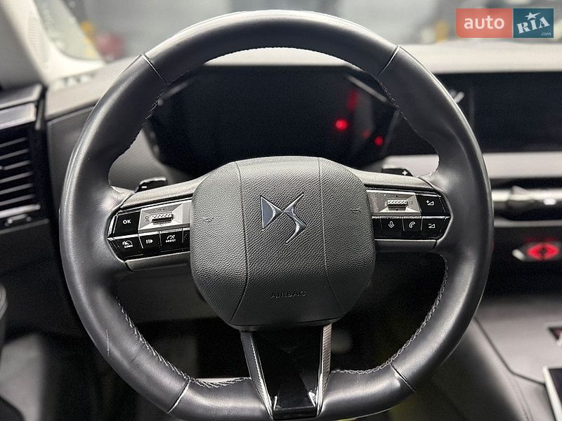 Хетчбек DS 4 2023 в Чернівцях фото 12 Хетчбек DS 4 2023 в Чернівцях