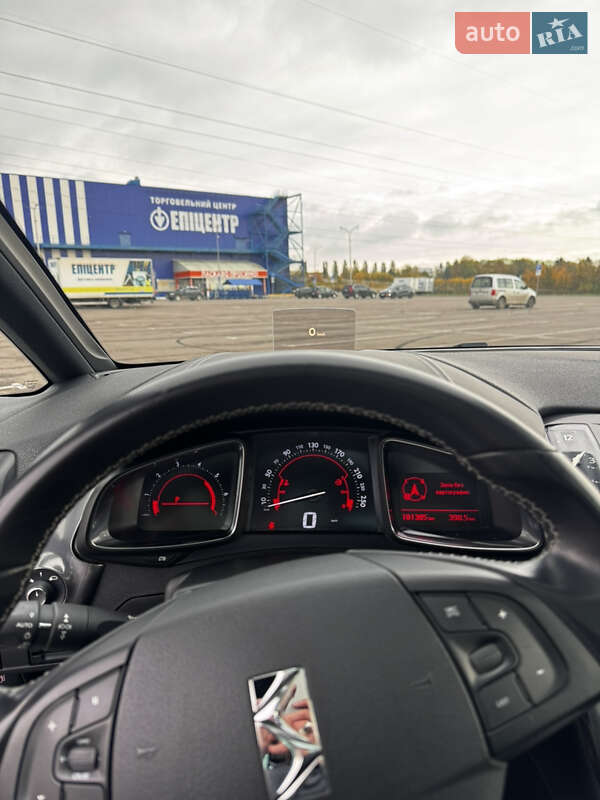 Хэтчбек DS 5 2017 в Ровно фото 4 Хэтчбек DS 5 2017 в Ровно
