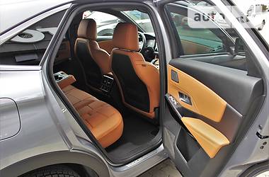 Позашляховик / Кросовер DS 7 Crossback 2019 в 