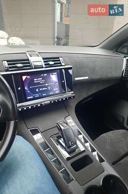 Внедорожник / Кроссовер DS 7 Crossback 2019 в 