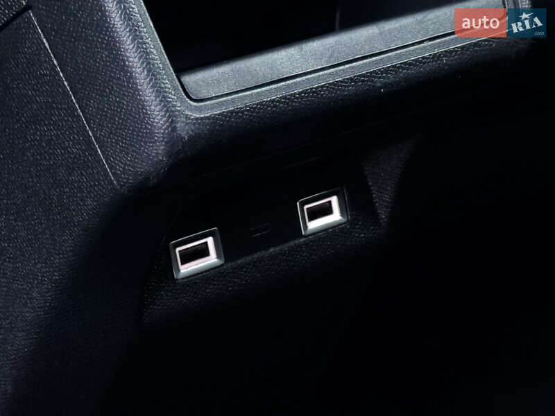 Внедорожник / Кроссовер DS 7 Crossback 2021 в Дрогобыче