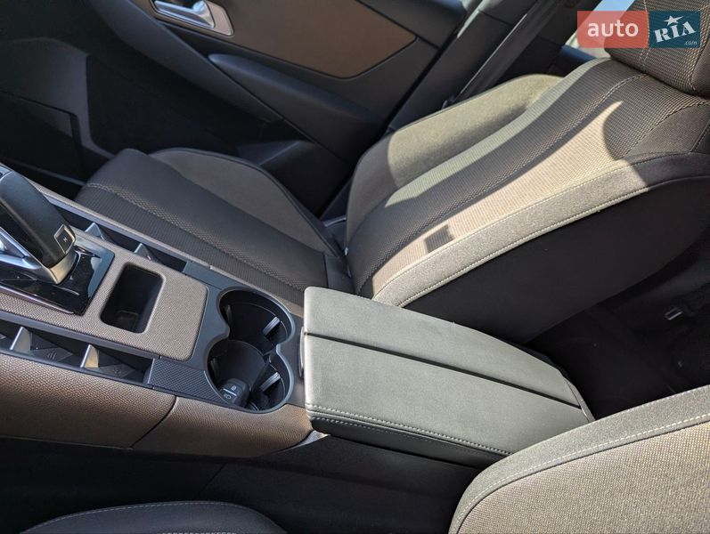 Внедорожник / Кроссовер DS 7 Crossback 2021 в Дубно