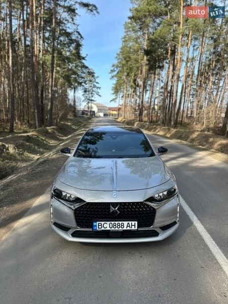 Седан DS 9 2021 в Львове