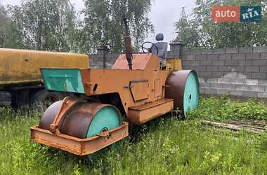 Каток грунтовый ДУ 48 1990 в 