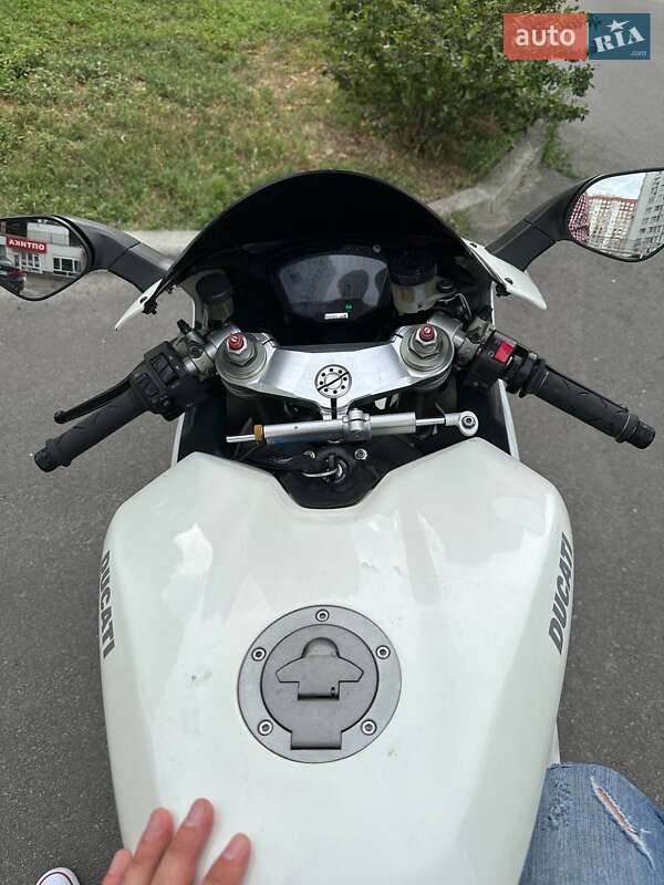 Спортбайк Ducati 1198 2009 в Киеве