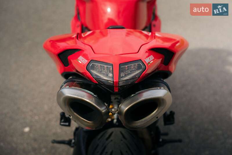 Спортбайк Ducati 1198 2009 в Киеве