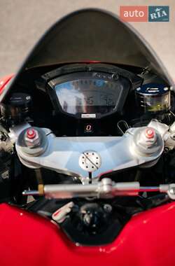 Спортбайк Ducati 1198 2009 в 