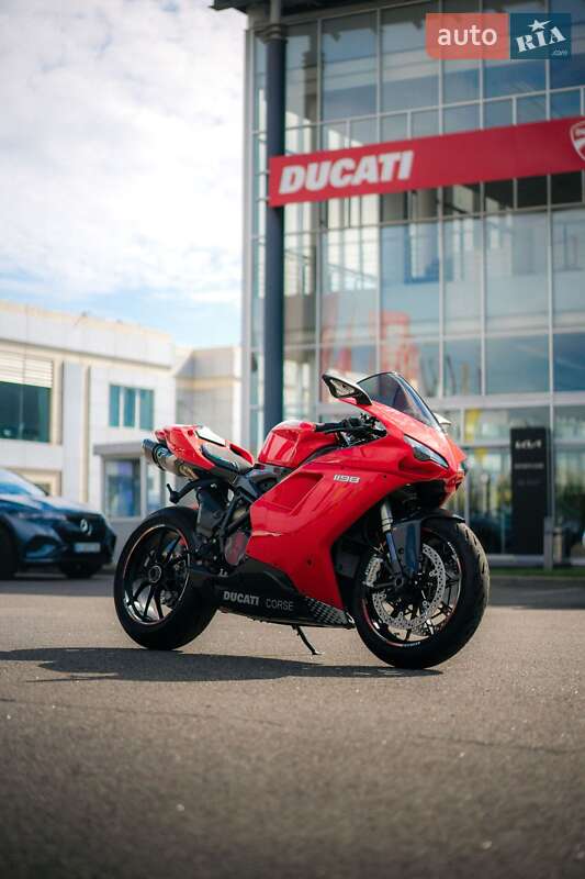 Спортбайк Ducati 1198 2009 в Киеве