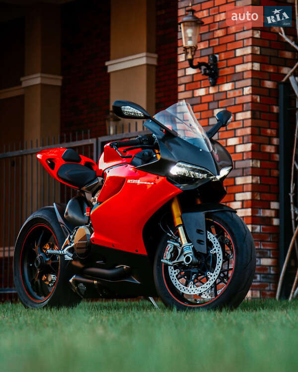 Спортбайк Ducati 1199 Panigale S 2014 в Києві