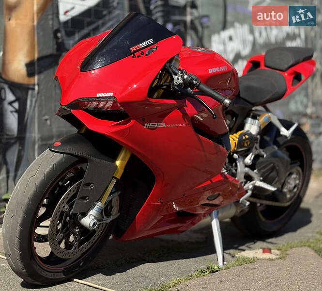 Спортбайк Ducati 1199 Panigale S 2012 в Киеве