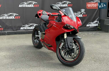 Спортбайк Ducati 1199 Panigale 2013 в 