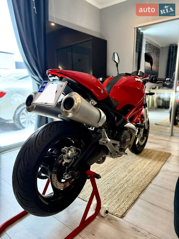 Мотоцикл Без обтікачів (Naked bike) Ducati 696 2008 в Києві фото 5 Мотоцикл Без обтікачів (Naked bike) Ducati 696 2008 в Києві