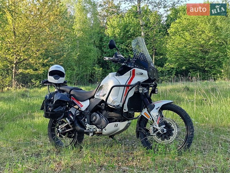 Ducati DesertX 937 2023