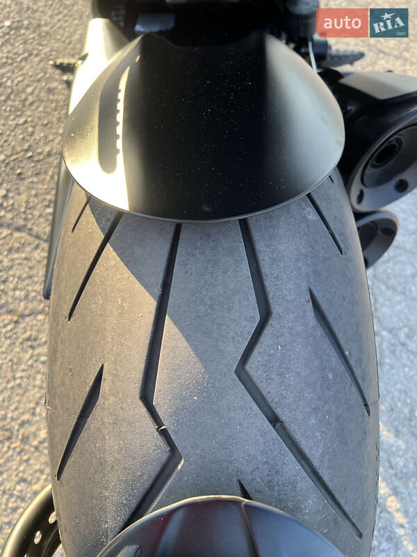 Мотоцикл Круизер Ducati Diavel 1200 Carbon 2015 в Харькове фото 4 Мотоцикл Круизер Ducati Diavel 1200 Carbon 2015 в Харькове