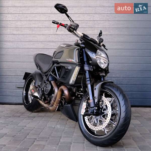 Ducati Diavel 1200 2011