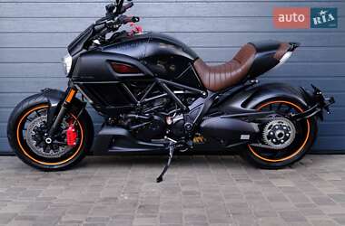 Мотоцикл Круизер Ducati Diavel 1200 2018 в 