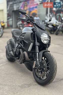 Мотоцикл Круизер Ducati Diavel 1200 2013 в Киеве
