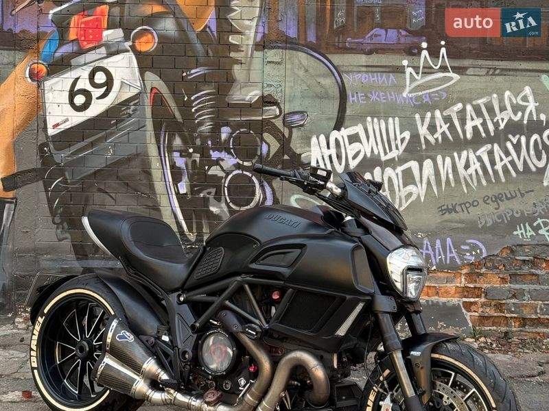 Мотоцикл Круизер Ducati Diavel 1200 2014 в Киеве