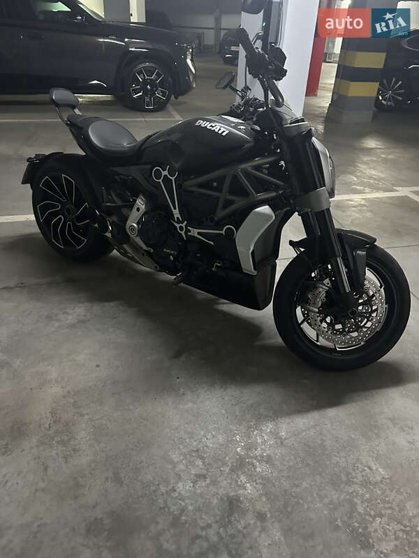 Боббер Ducati Diavel 1260S 2019 в Киеве