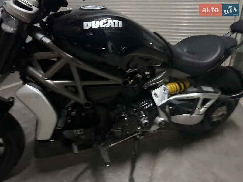 Боббер Ducati Diavel 1260S 2019 в Киеве