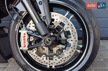 Мотоцикл Круизер Ducati Diavel AMG 2012 в 
