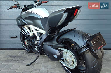 Мотоцикл Круизер Ducati Diavel AMG 2012 в 
