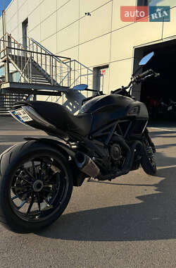 Мотоцикл Круизер Ducati Diavel 2014 в Киеве