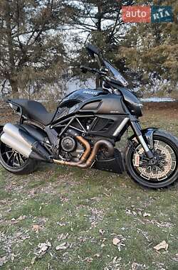Мотоцикл Круізер Ducati Diavel 2013 в Дніпрі