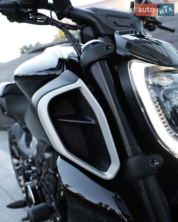 Мотоцикл Круизер Ducati Diavel 2023 в Киеве